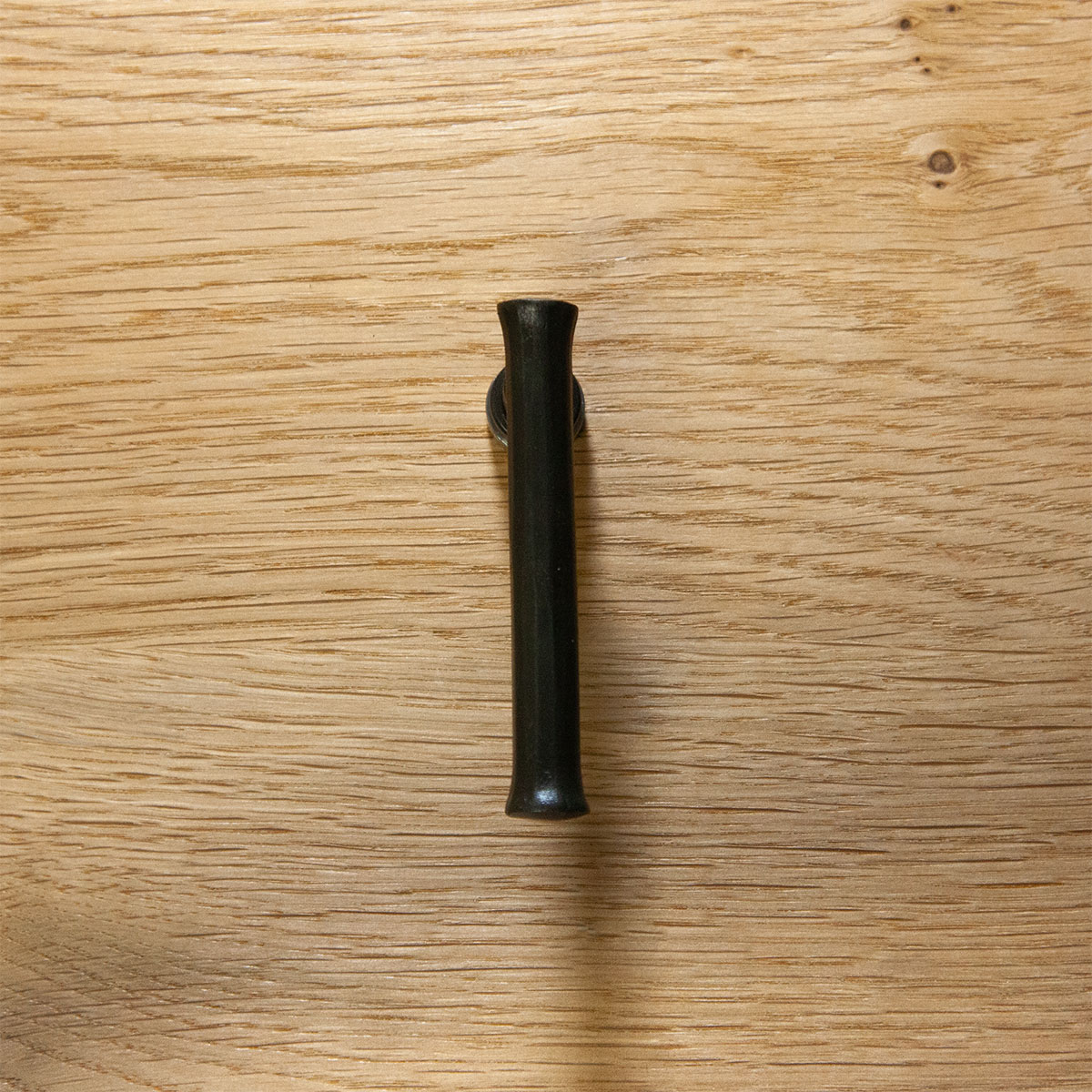 Fenstergriff rundgehämmert, gestaucht einseitig