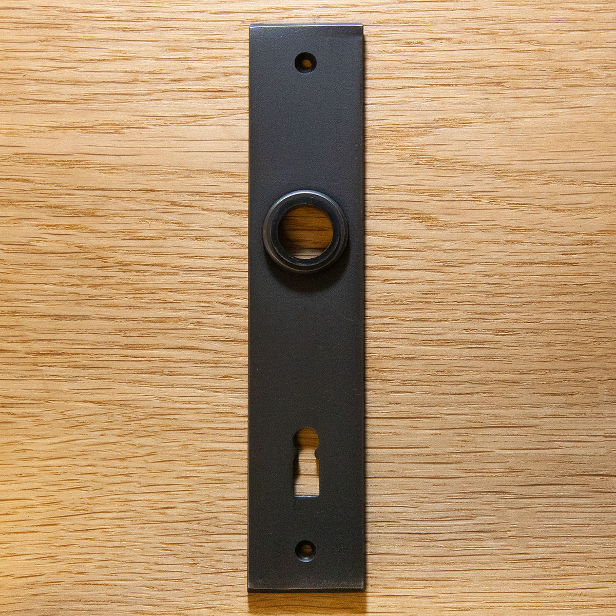 Türschilder eckig & Kanten geprägt