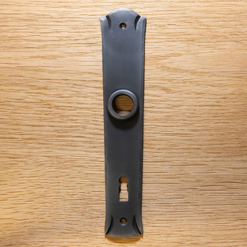 Türschilder kantenabgeschmiedet