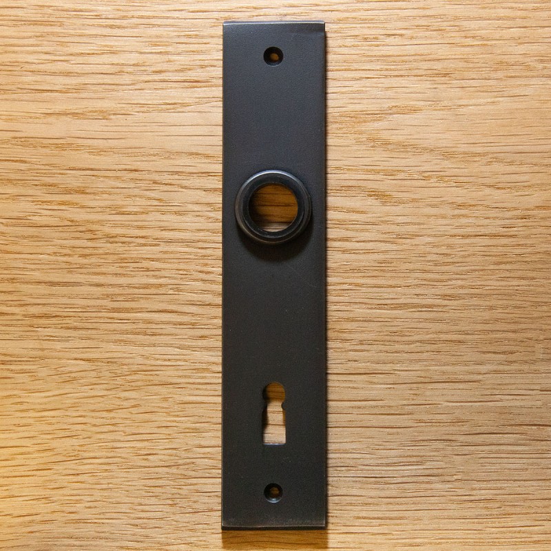 Türschilder eckig & Kanten geprägt