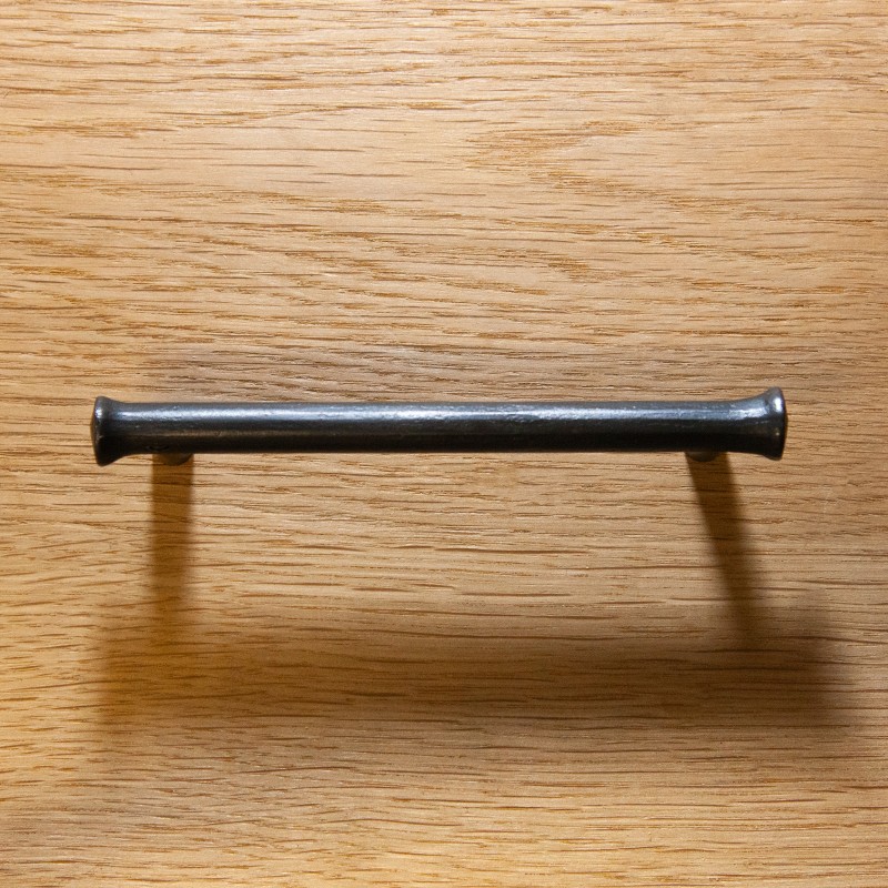 Möbelgriff Enden gestaucht